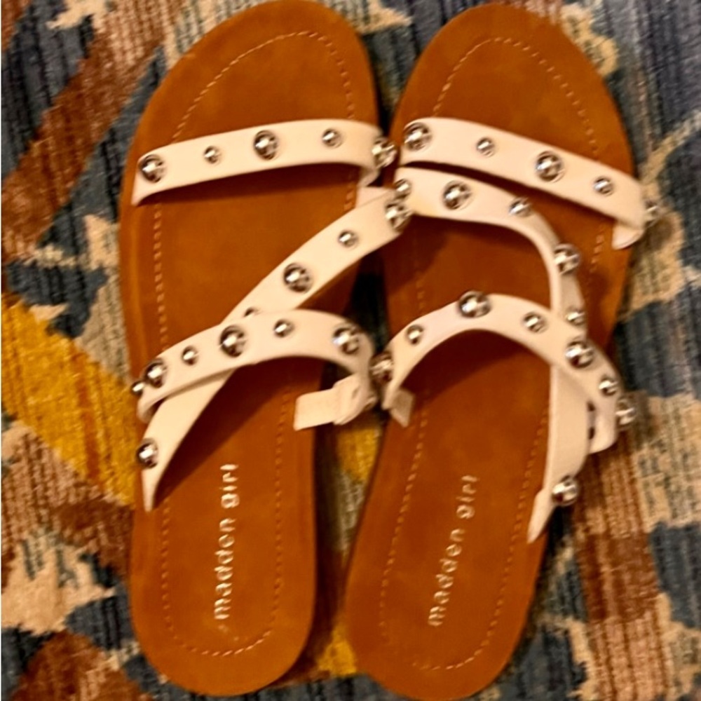MADDEN GIRL white slip on sandals size 9. However, they fit like an 8.5.Gorgeous